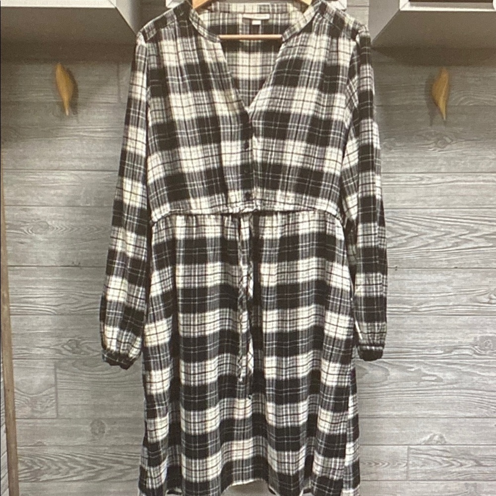 Knox Rose Monochrome Plaid Long Sleeve Dress
